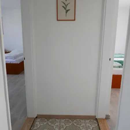 Szabo Porta Vendeghaz Lägenhet *
