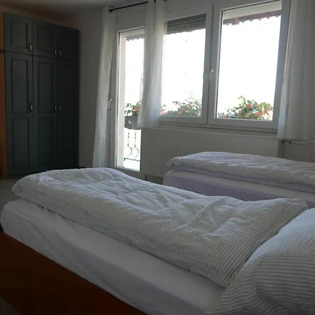 Szabo Porta Vendeghaz Zalahashagy